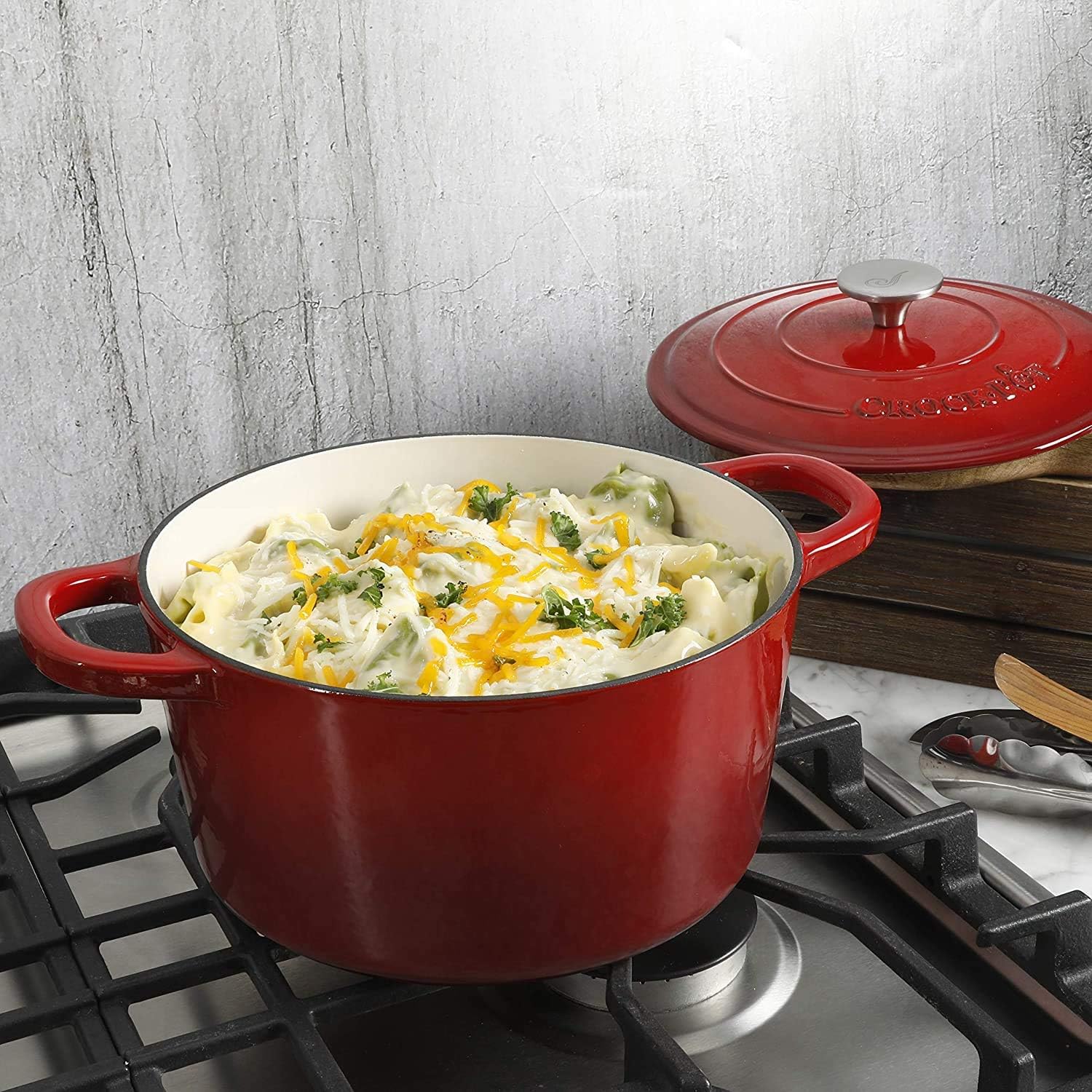 Crock-Pot Northvale Cast Aluminum Lightweight Durable 5.2 Quart Heavy Duty Dutch Oven Pot With Lid, Oven Safe, Dual Handles - Matte Sage Green